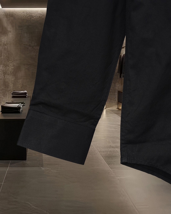 ブランドシャツ着用イメージ